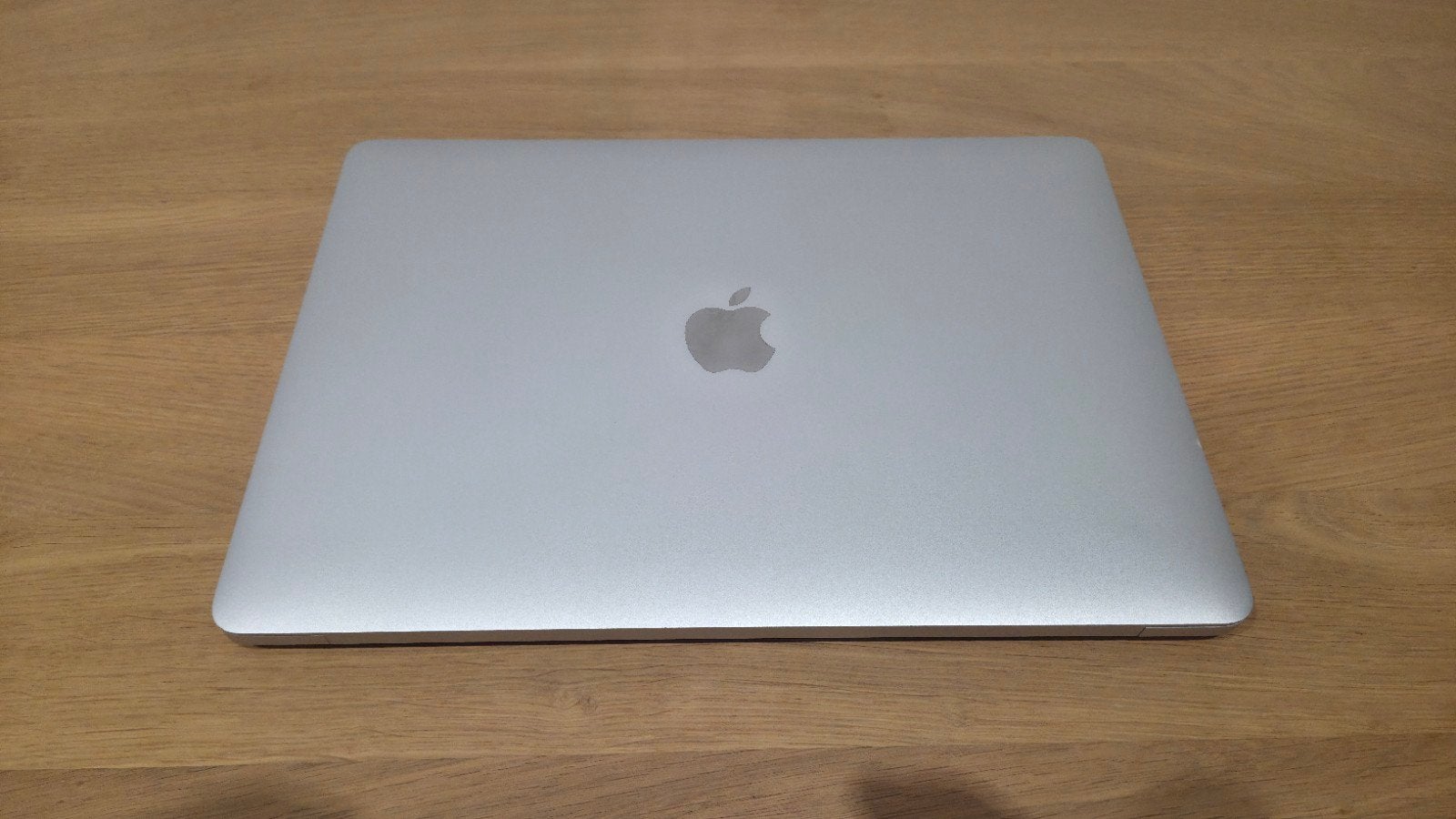 Foto 10 van Apple MacBook Air M1 8GB / 256GB Battery 90%