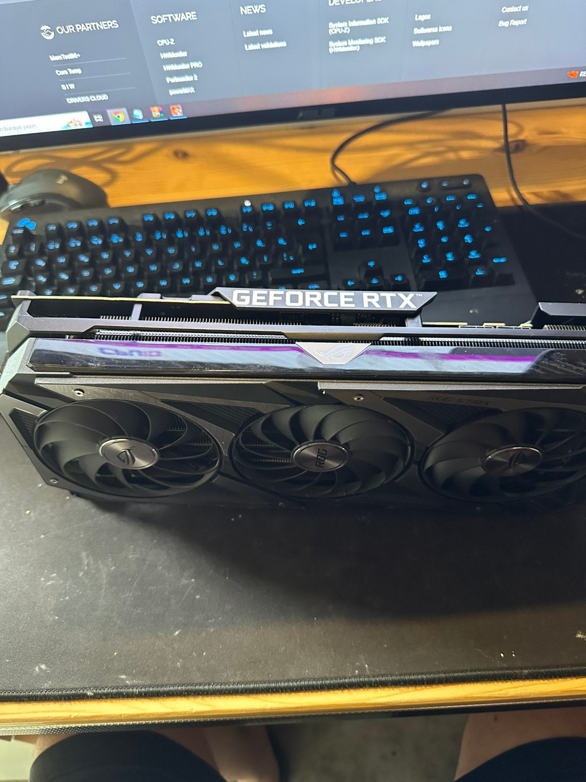 ASUS ROG STRIX RTX 3060 Ti 8GB OC | Premium 3-Fan, Computers en Software, Videokaarten, GDDR6, PCI-Express 4, Ophalen of Verzenden