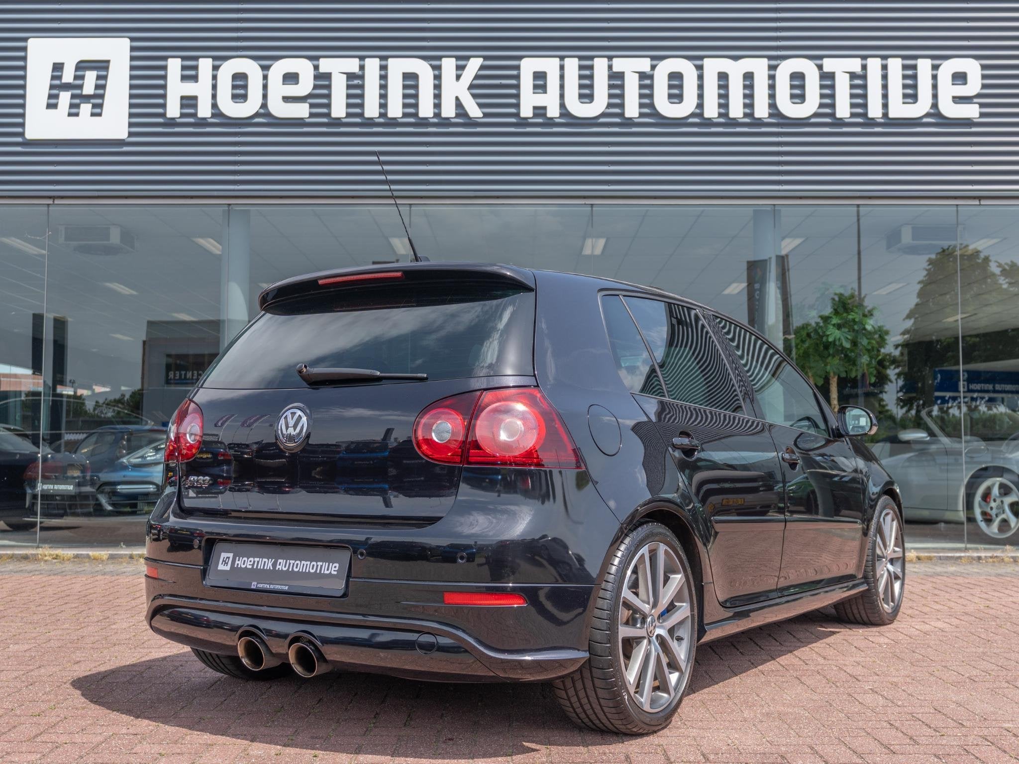 Volkswagen Golf 3.2 R32 | Shuif-kantel dak | Milltek | Nette, Stof, Gebruikt, Zwart, 3189 cc
