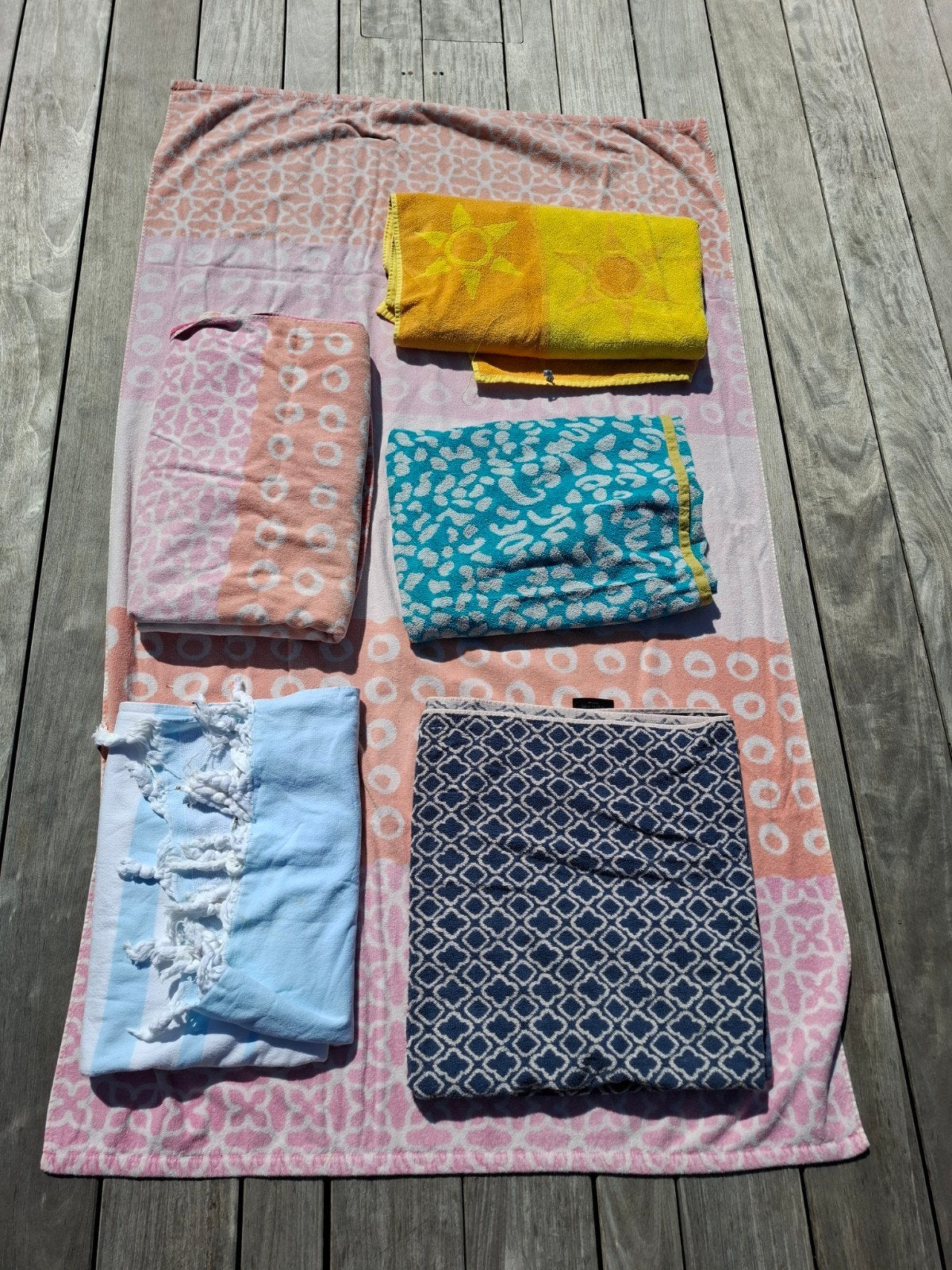 Diverse badlakens en handdoeken, diverse kleuren, Huis en Inrichting, Ophalen of Verzenden, Gebruikt, Blauw, Badlaken