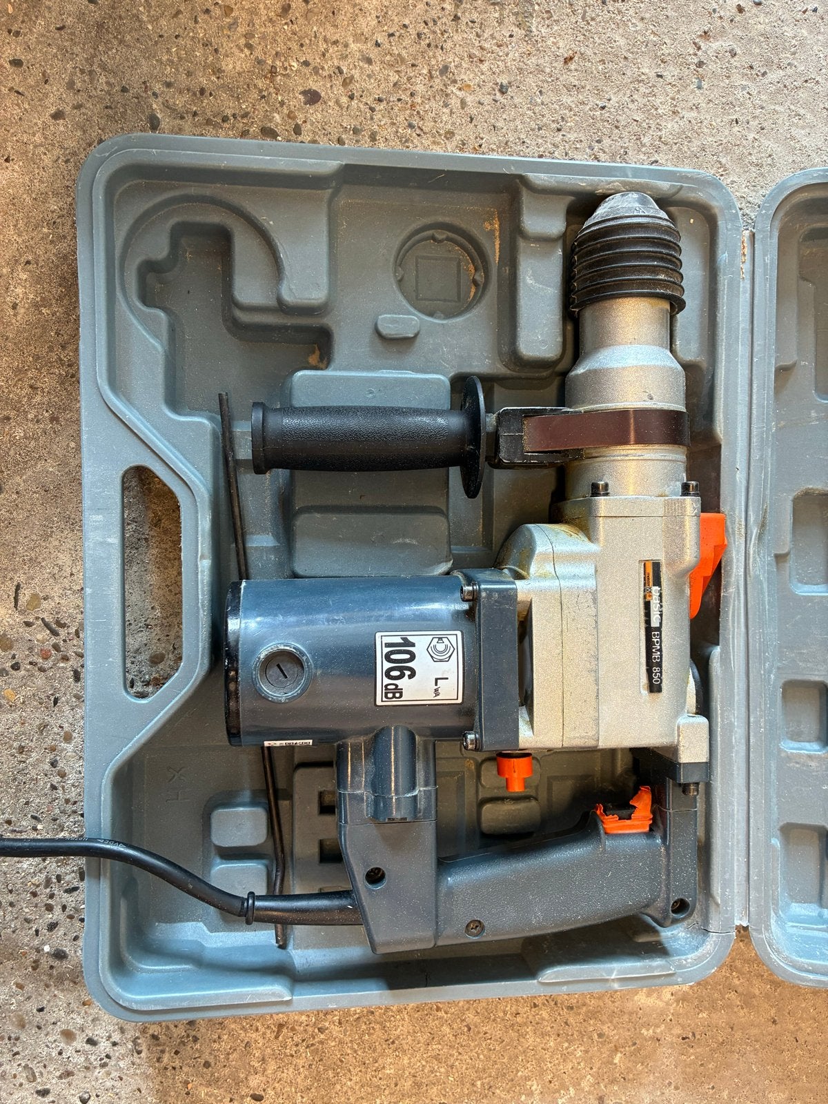 Oude Duitse klopboor - Degelijke kwaliteit, Ophalen, Gebruikt, Boormachine, Klopboormechanisme