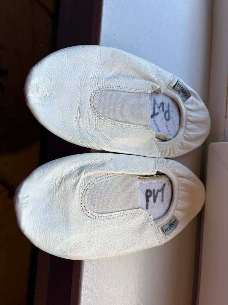 Leren turnschoentjes, Maat 36 t/m 42, Ophalen, Zo goed als nieuw, Turnschoenen