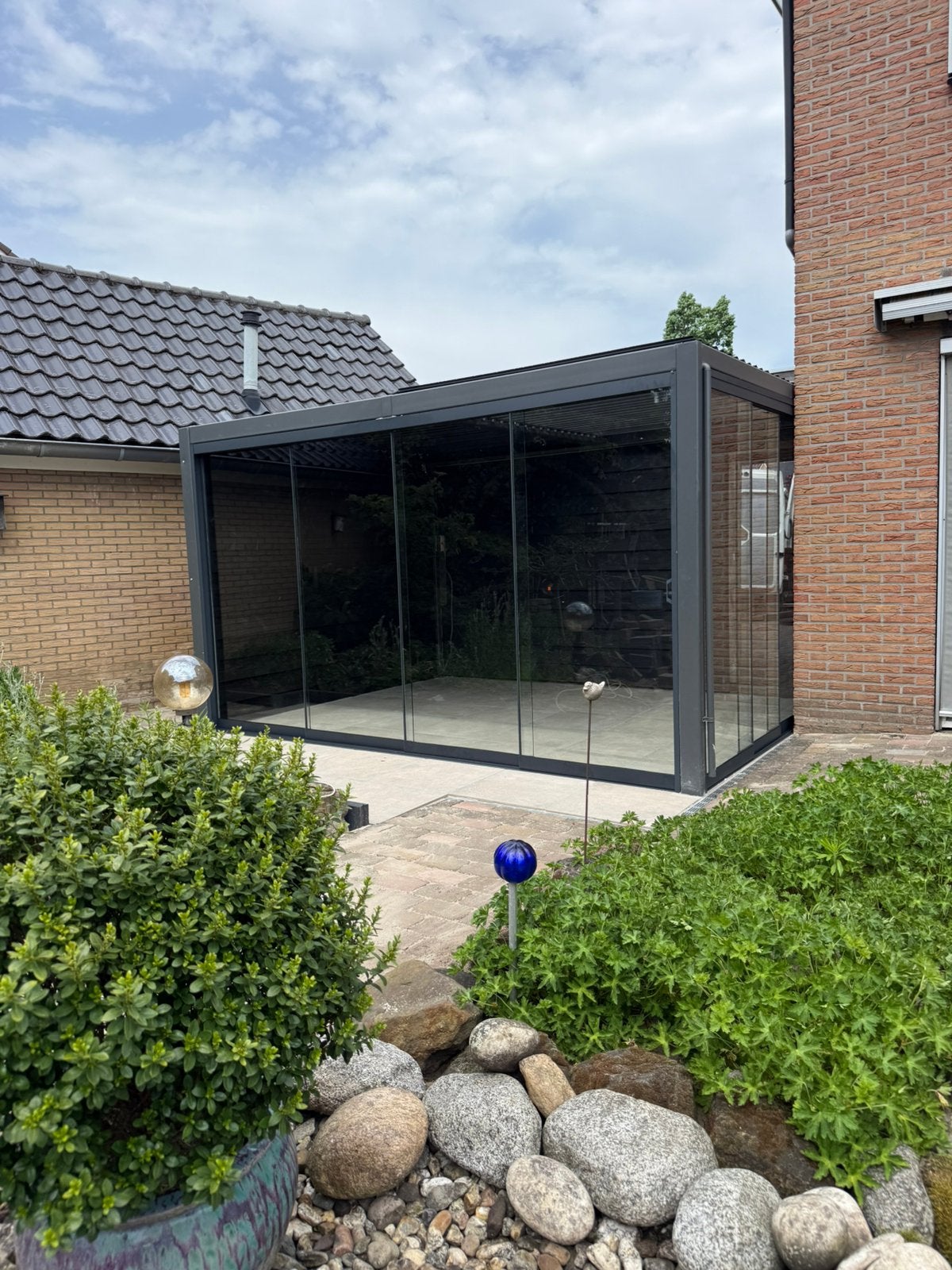 ACTIE 🚨‼️Glazen schuifwanden €260 incl. montage 1 week