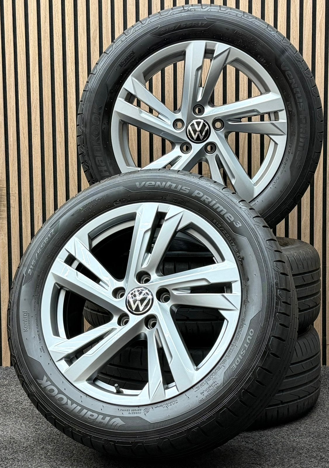Originele 17 inch VW T-Roc Passat Valencia 5x112 Hankook, Auto-onderdelen, Ophalen, 215 mm, ., Banden en Velgen