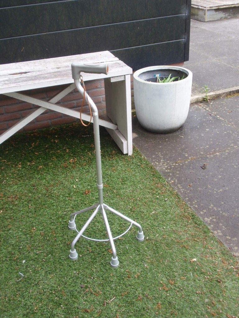 4 poots wandelstok of eifeltje, Diversen, Wandelstokken, Ophalen of Verzenden, Verstelbaar, Zo goed als nieuw