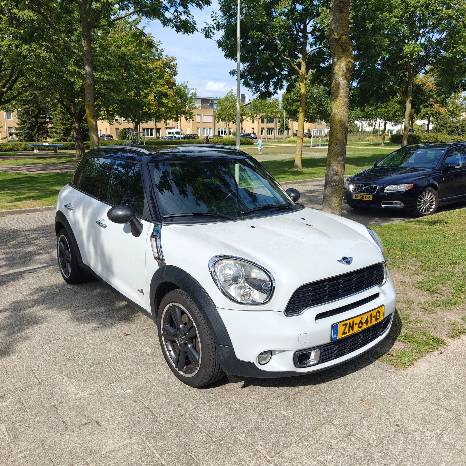 Mini Countryman 1.6 Cooper S All4 Schuifdak 184pk, 15 km/l, 750 kg, Leder en Stof, Wit