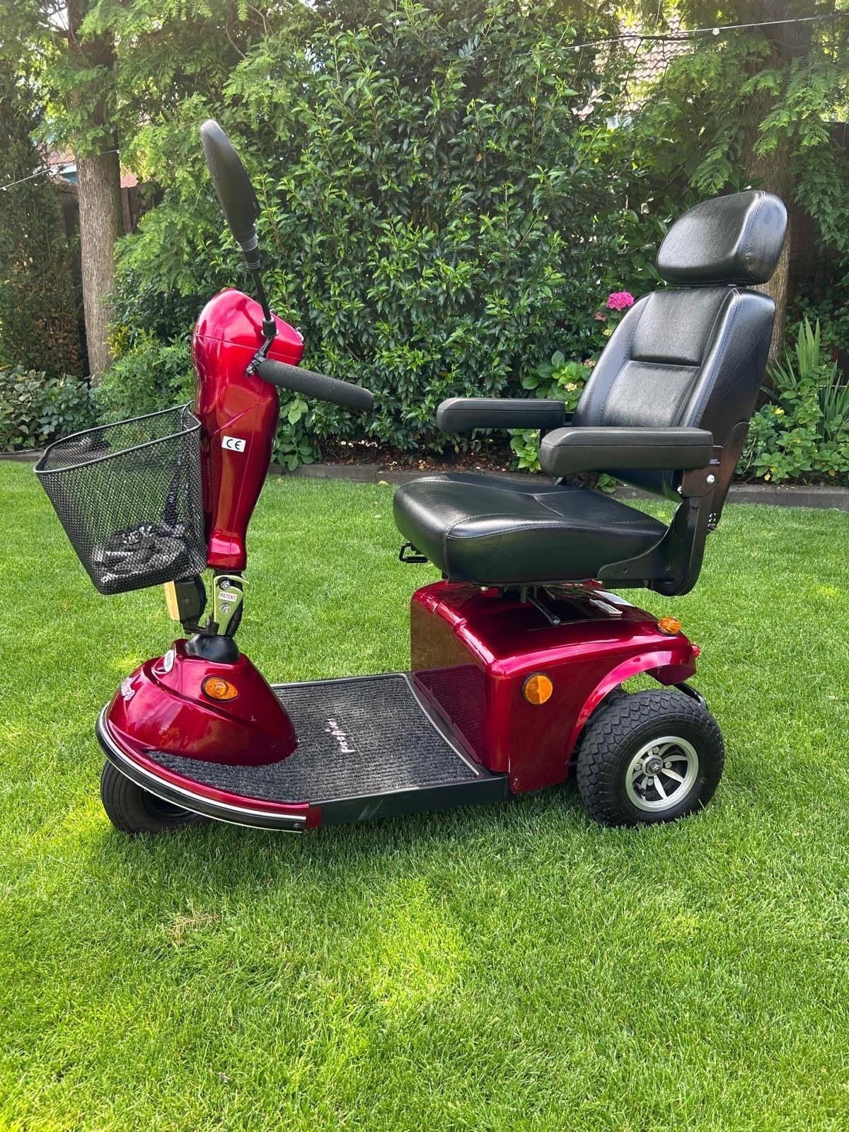 Scootmobiel Mango Freerider Panther 3, Diversen, Brommobielen en Scootmobielen, Ophalen, 10 km/u of minder, Zo goed als nieuw