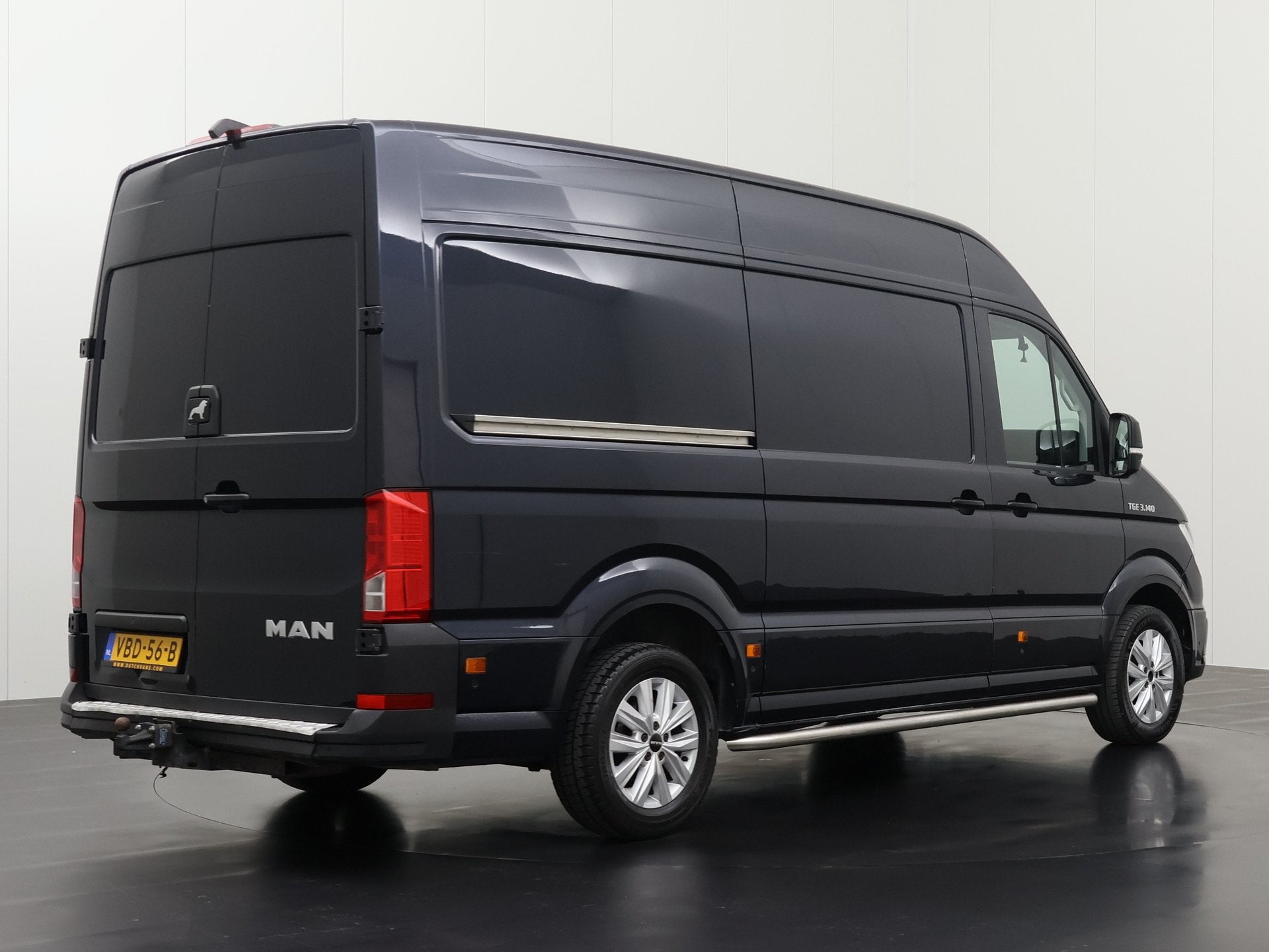 MAN TGE 2.0TDi 140PK Automaat L3H3 4x4 | 2xSchuifdeur | Led, Automaat, Gebruikt, Euro 6, 4 cilinders
