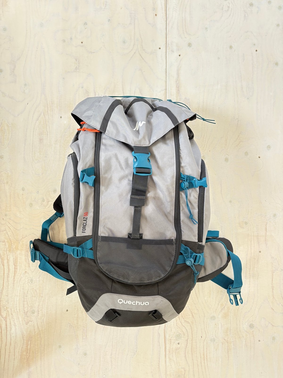 Quechua Forclaz 50 Backpack met flightbag - 4 maanden gebrui, Gebruikt, 25 tot 40 cm, Ophalen of Verzenden, Trekking