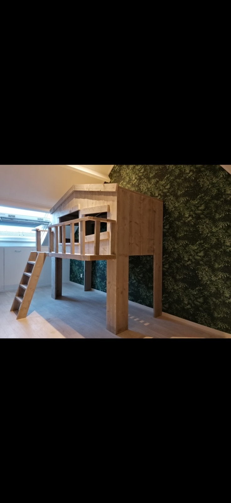Foto 7 van Boomhut bed van steigerhout - Professioneel gemaakt