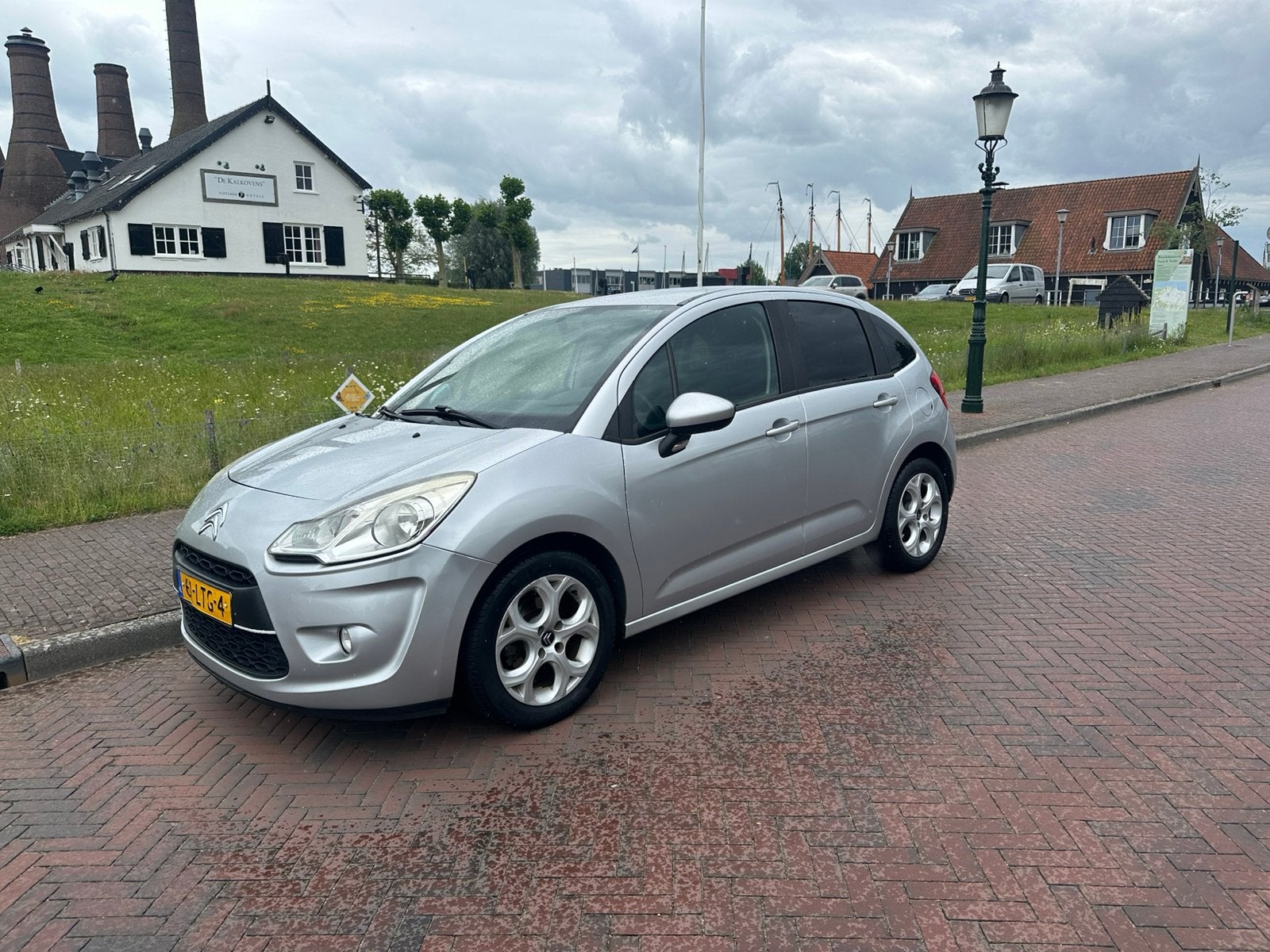Citroën C3 1.4i 75pk 2010 Grijs apk tot 2027 N.A.P, Auto's, 13 km/l, 156 pk, 1156 kg, Handgeschakeld