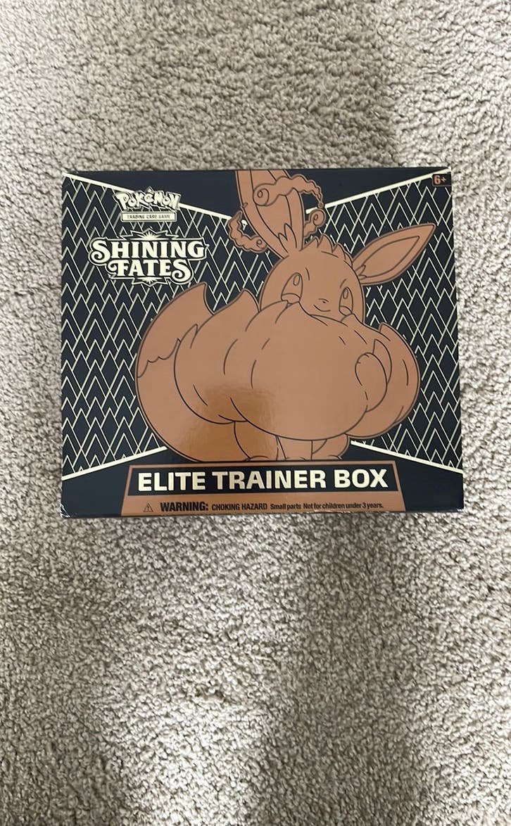 Shining Fates Elite trainer box leeg, Ophalen of Verzenden, Zo goed als nieuw, Overige typen