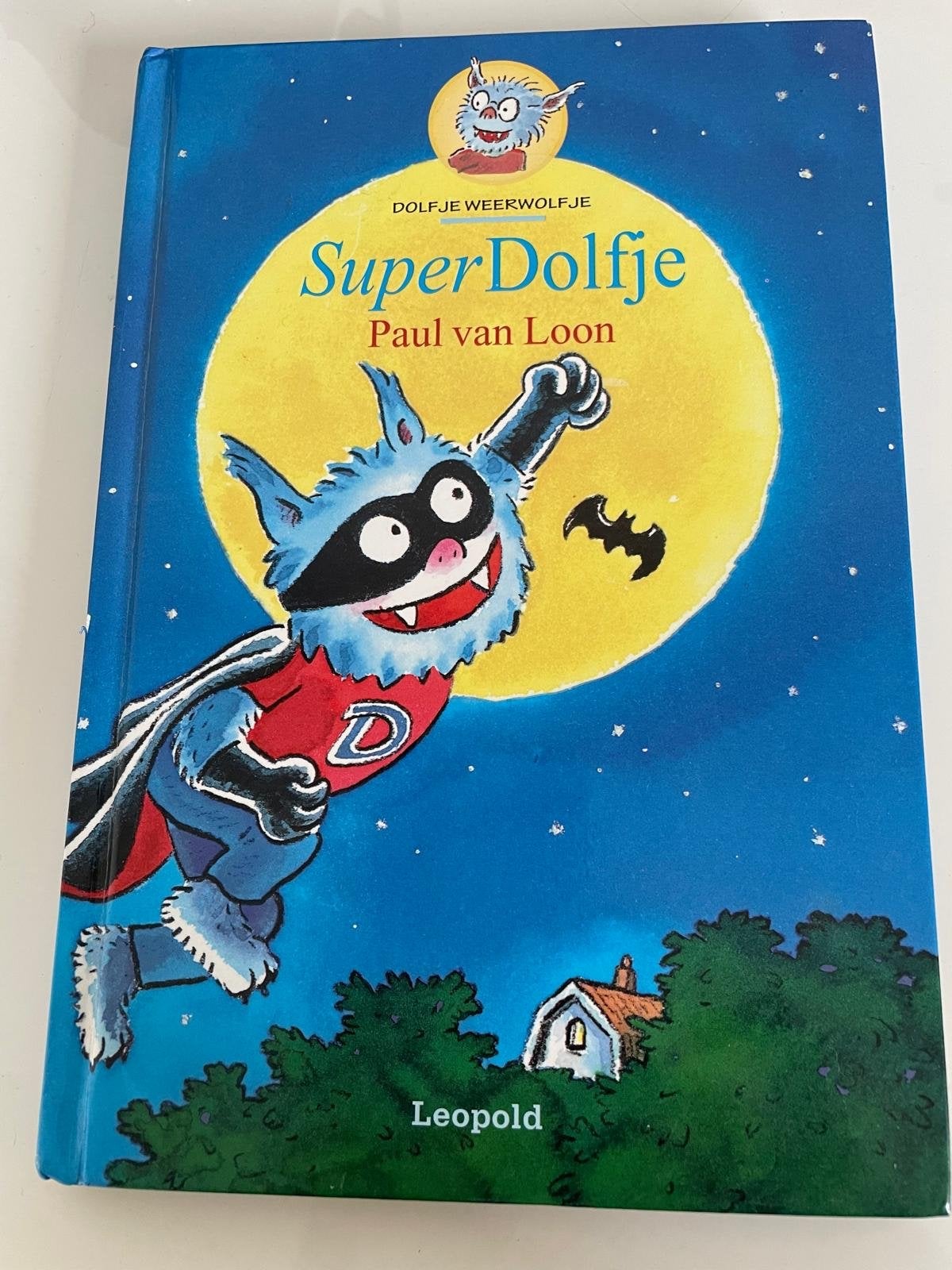 Super Dolfje - Paul van Loon (Dolfje Weerwolfje), Boeken, Verzenden, Zo goed als nieuw, Fictie algemeen