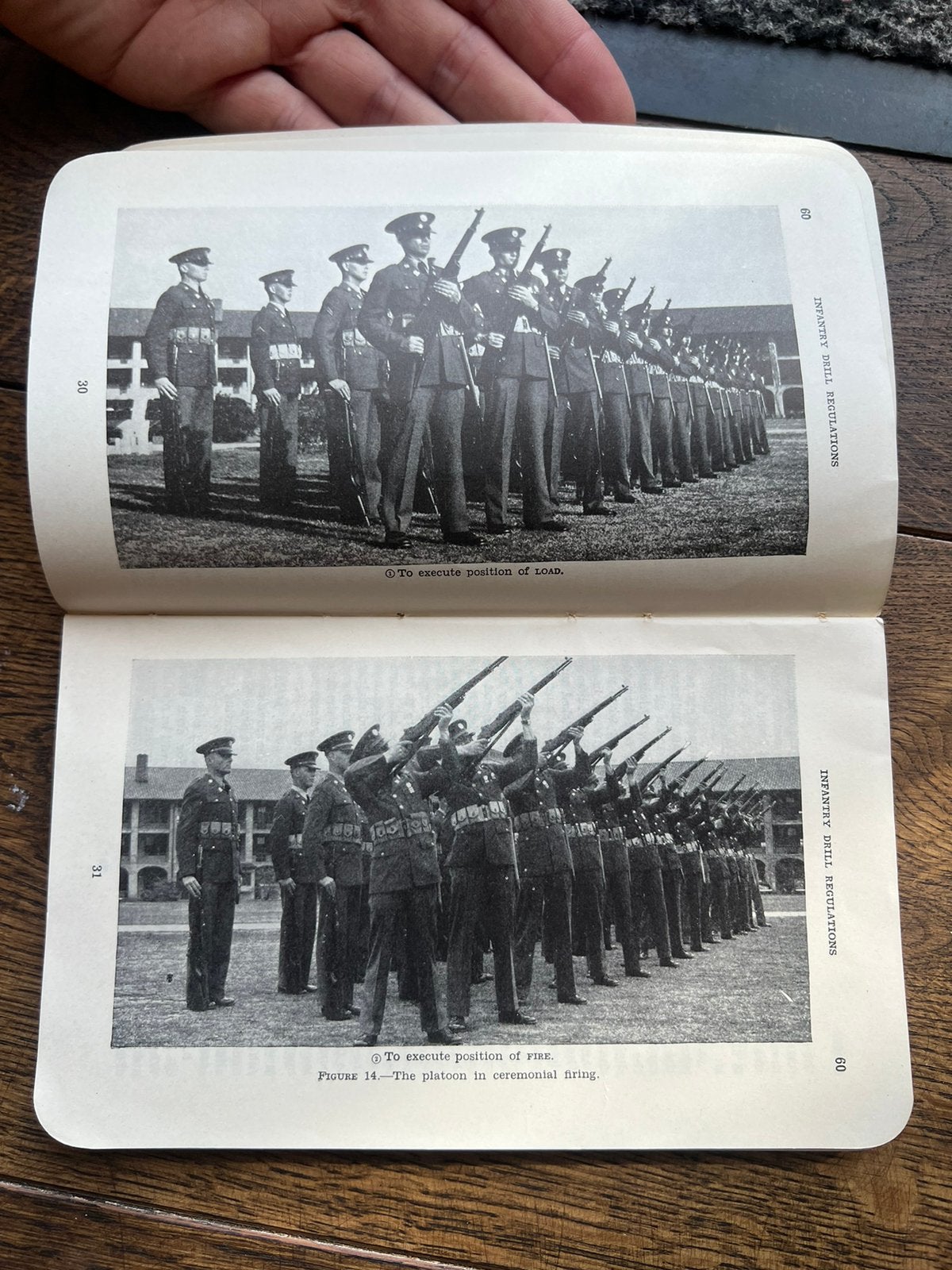 WO2 Amerikaans voorschrift training m1 garand etc 1939, Amerika, Verzenden, Boek of Tijdschrift