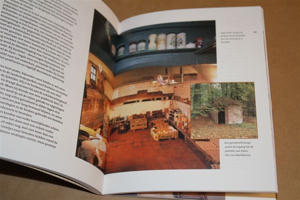 Huis & haard. Monumenten van het wonen., Boeken, Ophalen of Verzenden, Zo goed als nieuw, Interieur en Design