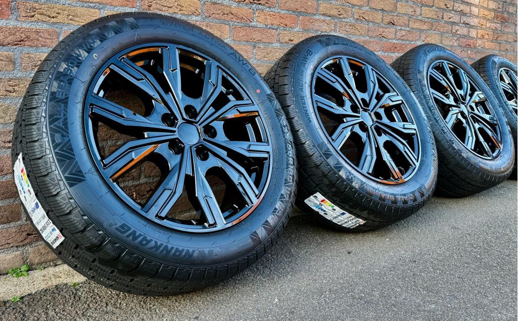 MAN TGE Volkswagen Crafter velgen 18 inch verzwaard zwart, Niet ingevuld, 18 inch, Bestelwagen, Banden en Velgen