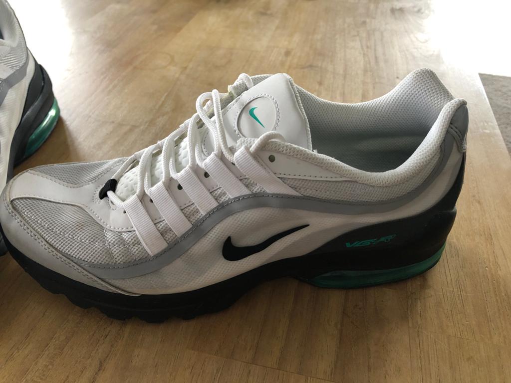 Nike Air Max sneakers wit/grijs/groen, Ophalen of Verzenden, Gedragen, Wit, Sneakers of Gympen
