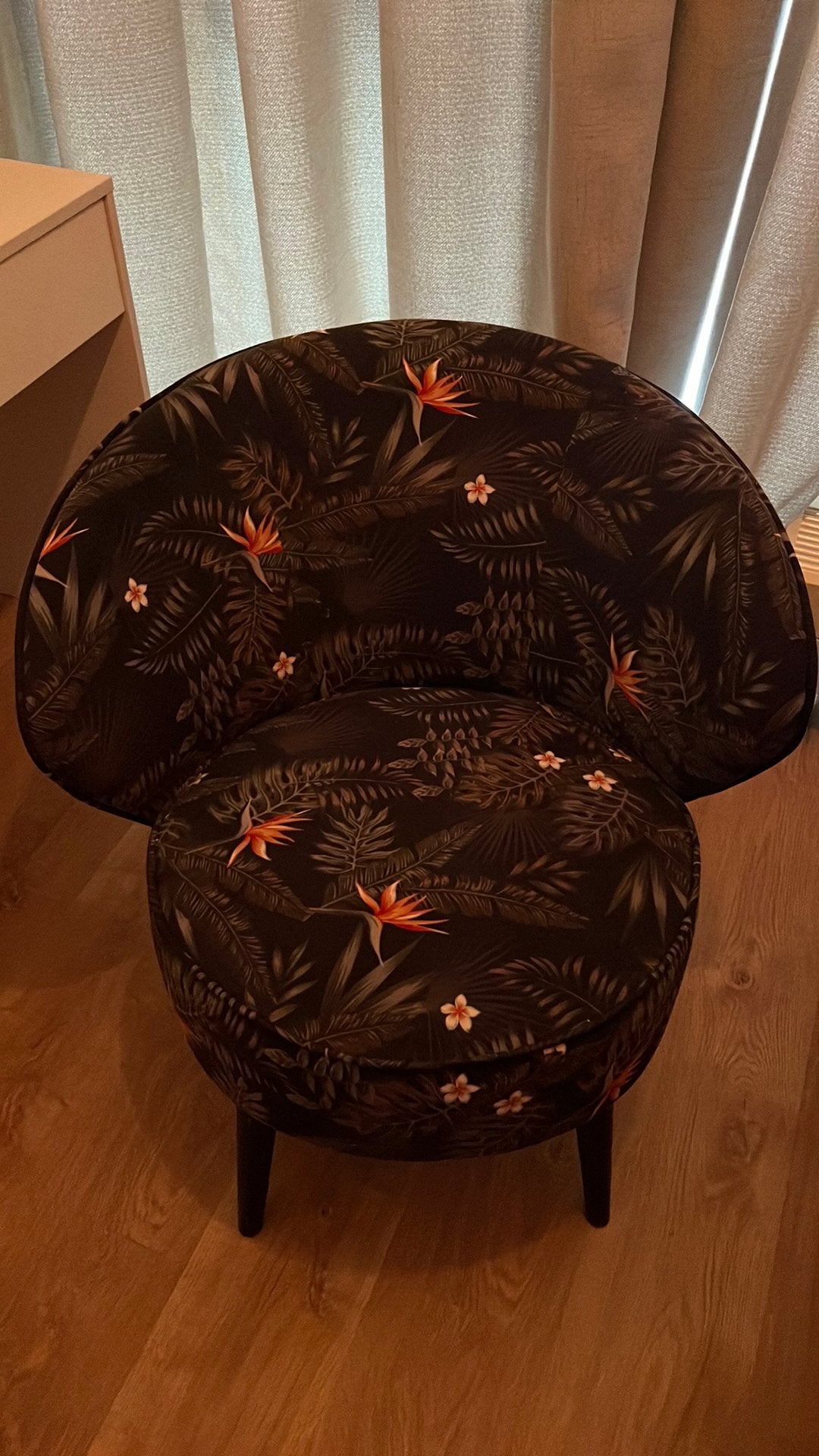 Lounge stoel, Ophalen, Zo goed als nieuw, Rond