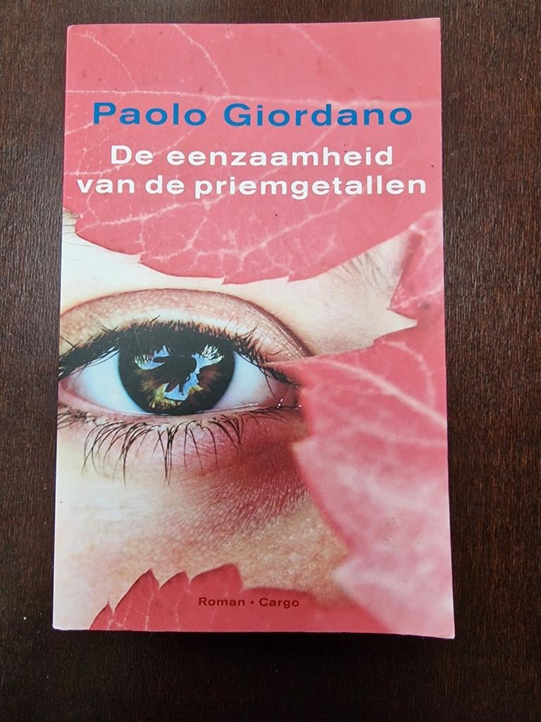 De eenzaamheid van de priemgetallen - Paolo Giordano, Boeken, Ophalen of Verzenden, Zo goed als nieuw, Persoonlijkheidsleer, Paolo Giordano