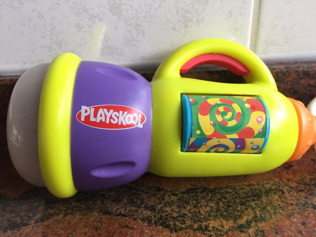 Playskool Baby zaklamp / rammelaar met echt licht, Ophalen of Verzenden, Overige typen