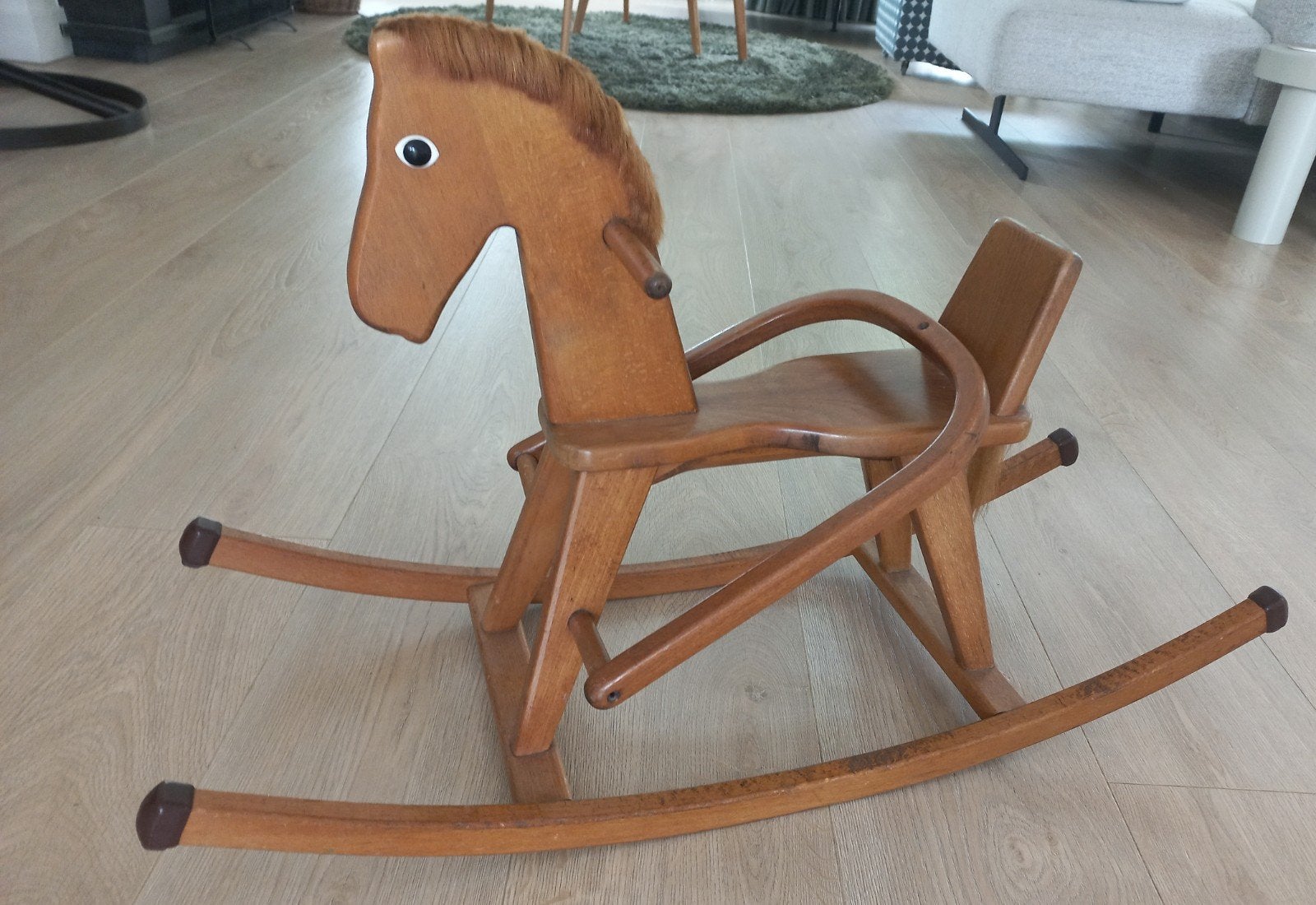 Houten hobbelpaard - Vintage, Kinderen en Baby's, Speelgoed | Houten speelgoed, Ophalen, Gebruikt, Rij- of Hobbelspeelgoed