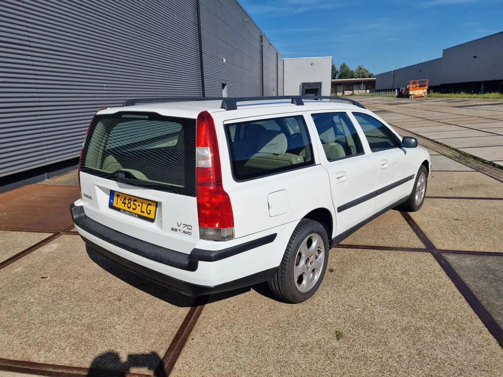 Volvo V70 2.5 T AWD Comfort Line, Stoelverwarming, Stof, Zwart, Bedrijf