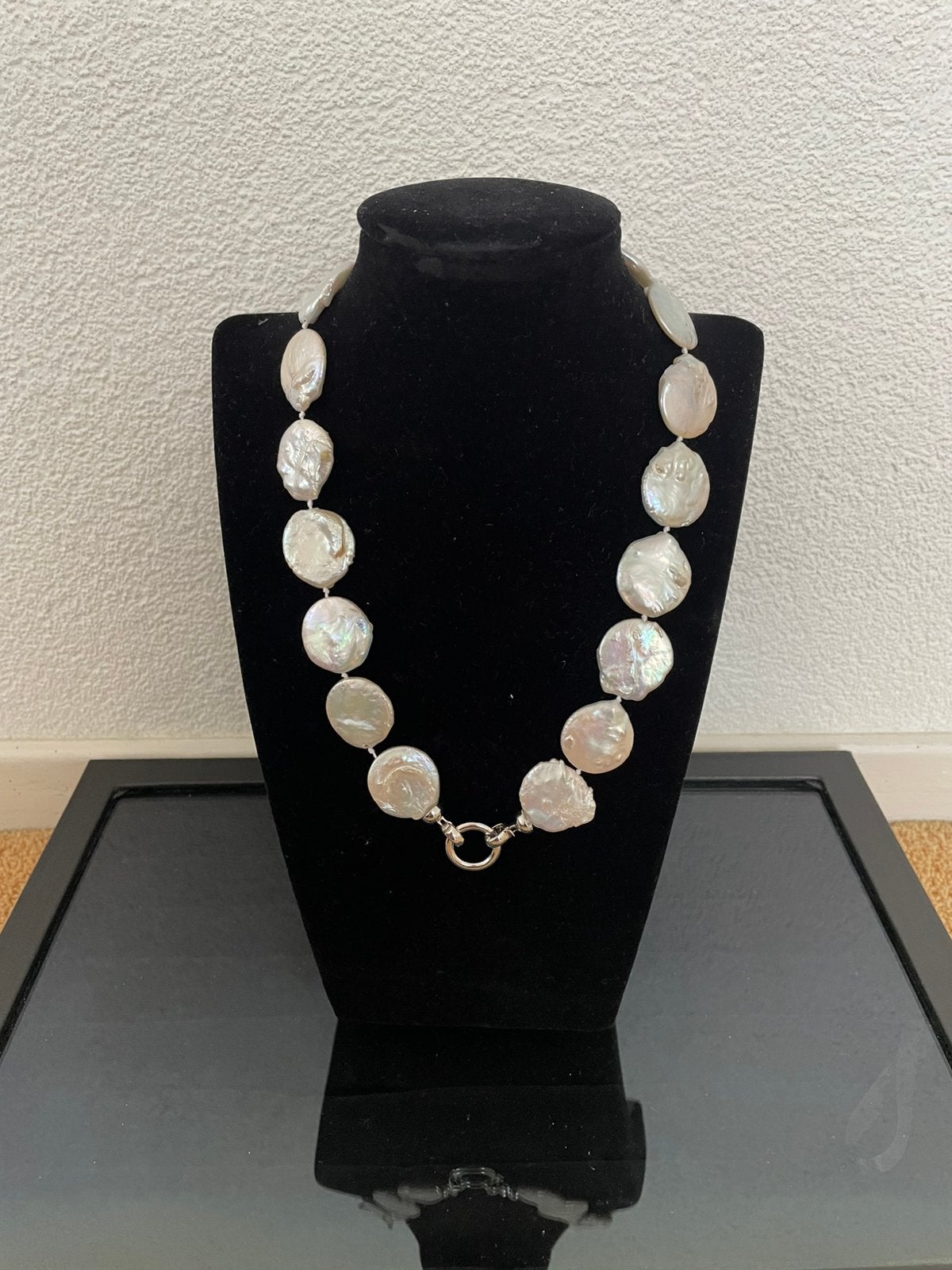 Set collier & armband - grote munt parel, Ophalen of Verzenden, Nieuw, Wit