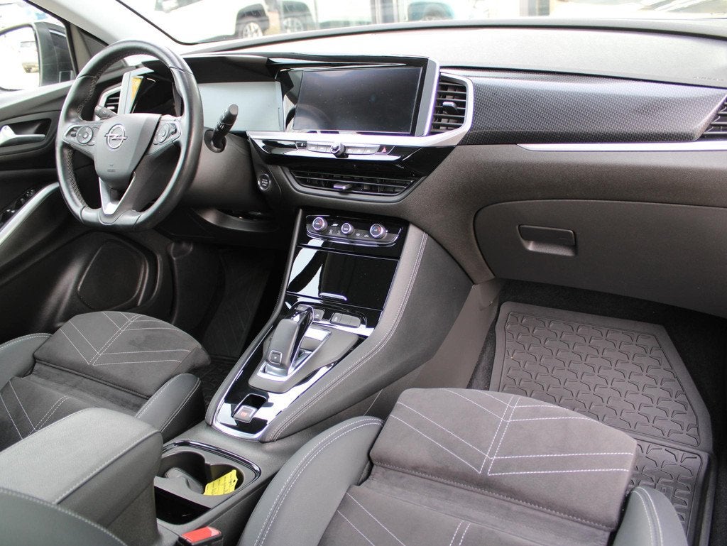 Opel Grandland 1.2 Turbo Ultimate Automaat | Navi / Camera /, Auto's, Opel, 12 maanden, 15 km/l, Gebruikt, Euro 6