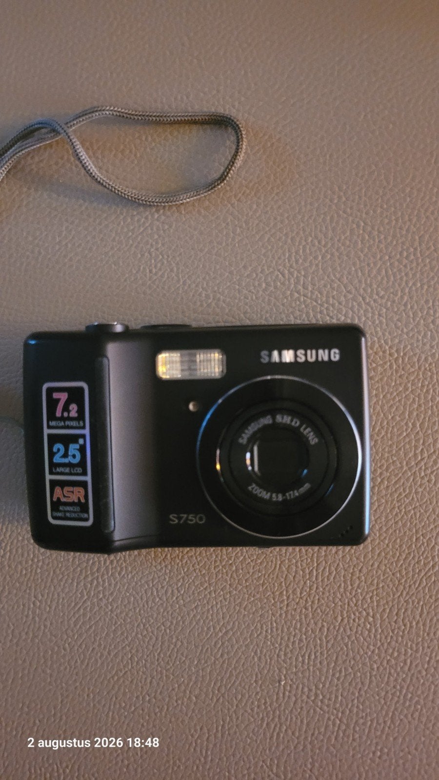 Samsung S750 Digitale Camera-7.2 Megapixels, Zo goed als nieuw, Compactcamera, Samsung, Cameratas