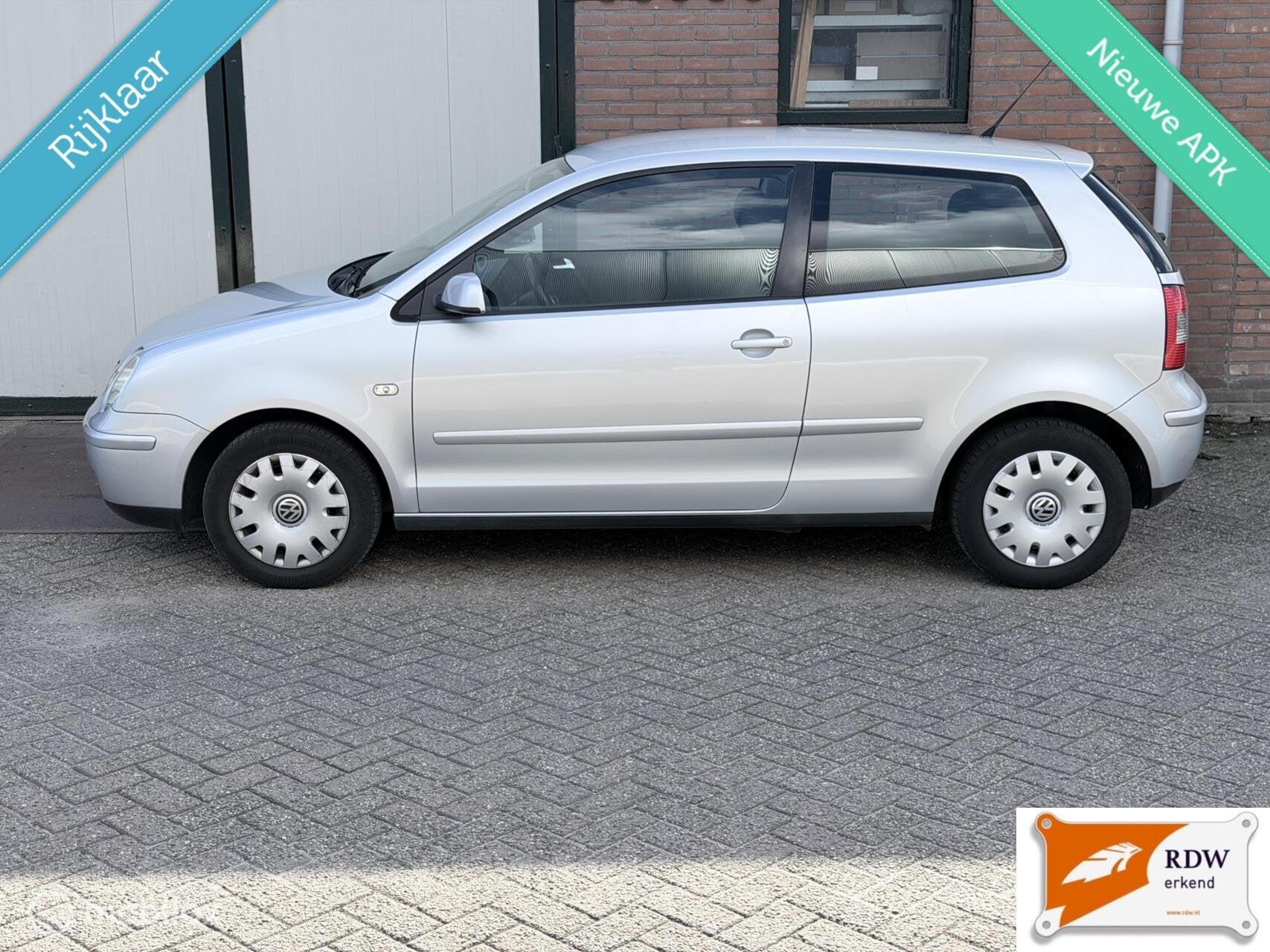 Volkswagen Polo 1.4-16V Athene AUTOMAAT/NAP/NWE APK/NETTE AU, Auto's, Gebruikt, Bedrijf, Euro 4, 500 kg