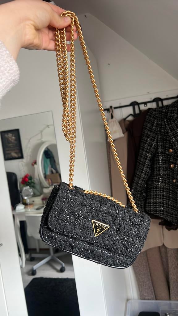 Nieuw tedyytas guess nieuw, Sieraden, Tassen en Uiterlijk, Tassen | Damestassen, Ophalen of Verzenden, Zo goed als nieuw, Zwart