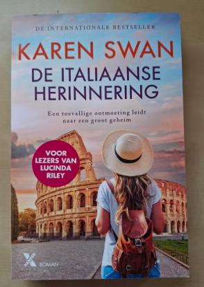 De Italiaanse herinnering Karen Swan 9789401624923, Ophalen of Verzenden, Zo goed als nieuw