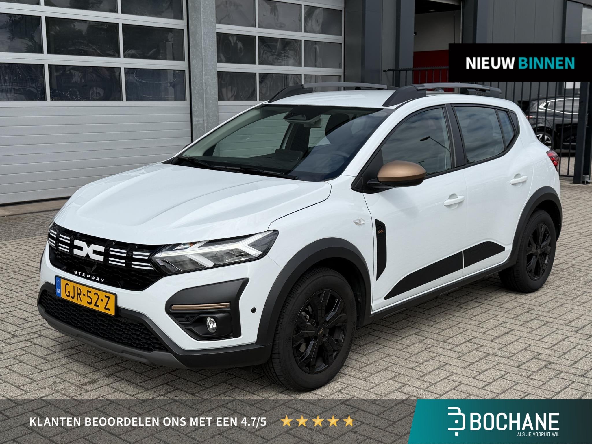 Dacia Sandero Stepway 1.0 TCe 100 ECO-G Extreme | Trekhaak |, Auto's, Dacia, Gebruikt, Met garantie (alle), 610 kg, Wit