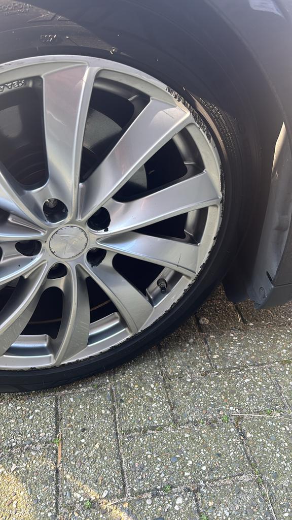 Tesla velgen met all season  banden 19 inch, Auto-onderdelen, 19 inch, Banden en Velgen, Ophalen of Verzenden, All Season