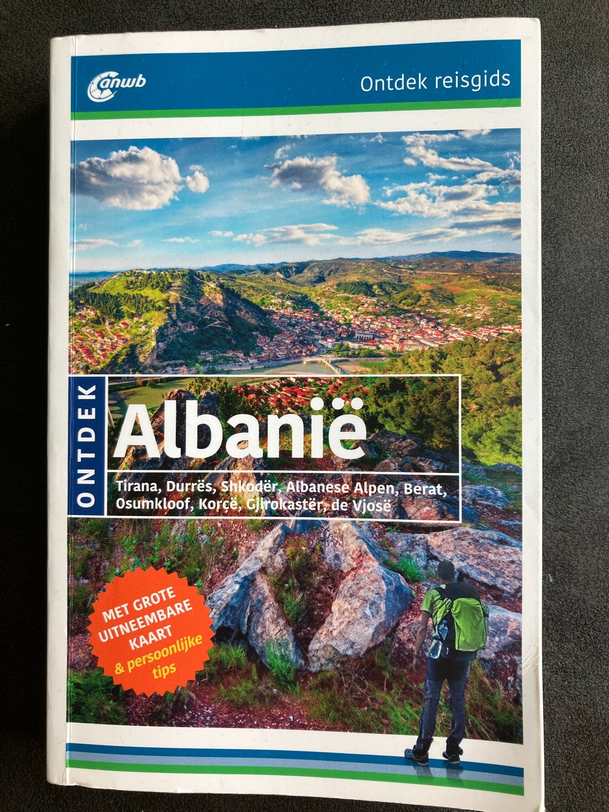 ANWB Ontdek reisgids Albanië met uitneembare kaart, Gelezen, Europa, Ophalen of Verzenden, Reisgids of -boek
