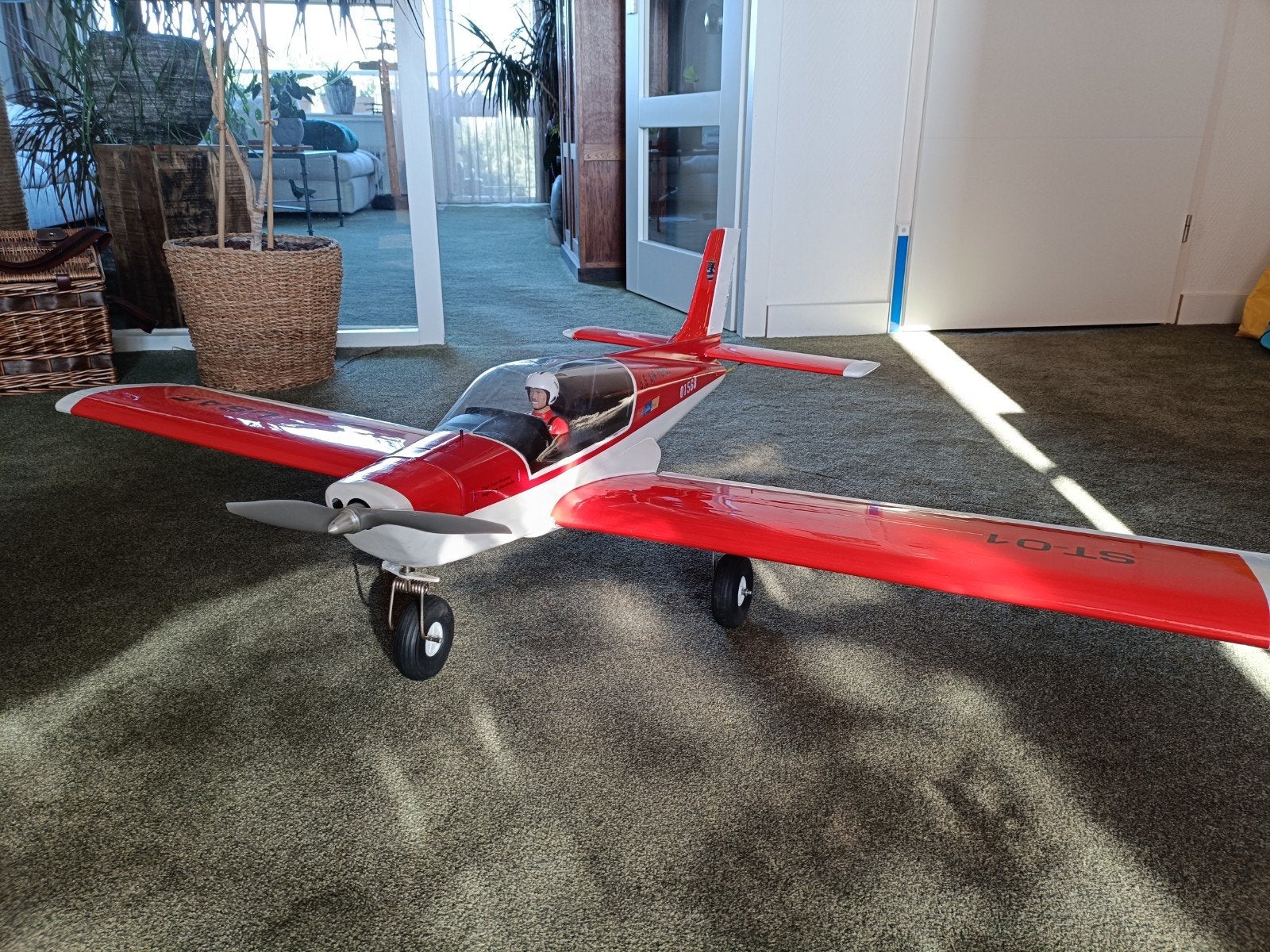 Vintage Rallye Aeromodello R.C. Vliegtuig met Elektromotor, Hobby en Vrije tijd, Ophalen, Zo goed als nieuw, Elektro
