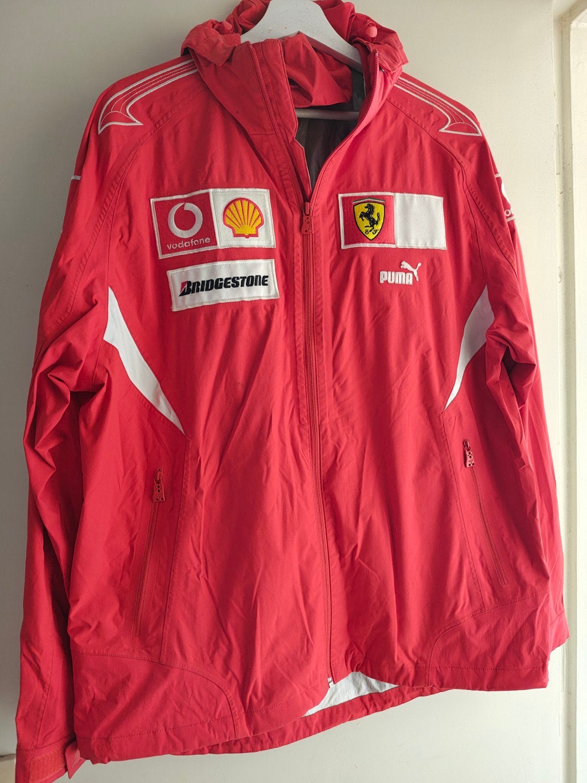 Puma Ferrari Vodafone Bridgestone Racing Jas Maat L, Nieuw, Ophalen of Verzenden, Rood, Puma
