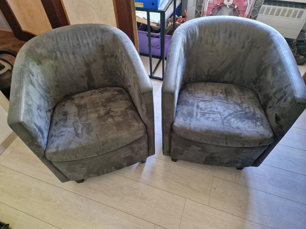 2 bijzetzeteltjes grijs, Ophalen, Zo goed als nieuw, Eenpersoons, Minder dan 150 cm