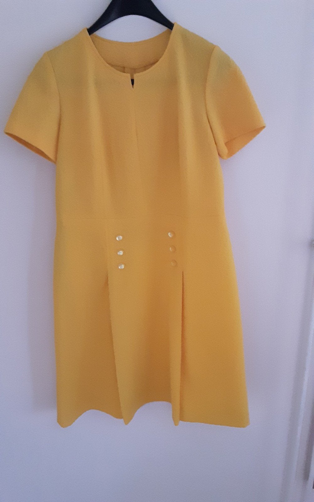 Vintage; Trevira jurk, maisgeel € 15,00, Geel, Maat 42/44 (L), Ophalen of Verzenden, Zo goed als nieuw