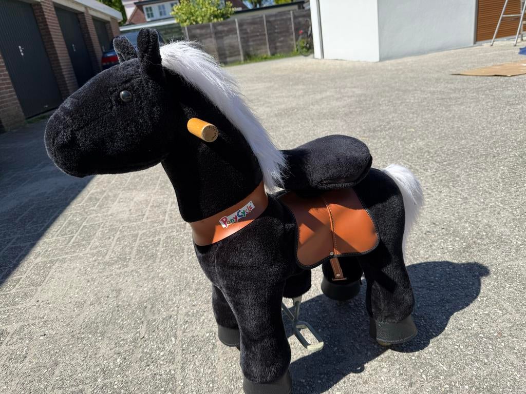 Ponycycle hobbelpaard - Zwart, Kinderen en Baby's, Speelgoed | Hobbelfiguren, Ophalen, Gebruikt