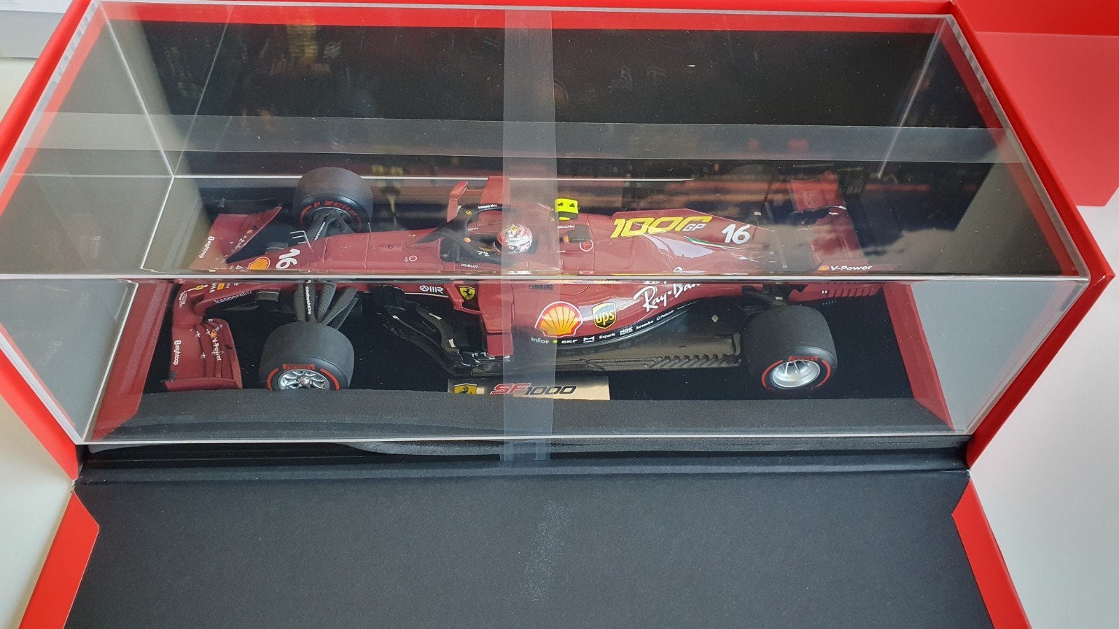 Looksmart 1/18 Ferrari SF1000 Toscane 2020 Leclerc, Ophalen of Verzenden, Nieuw, Auto, Overige merken