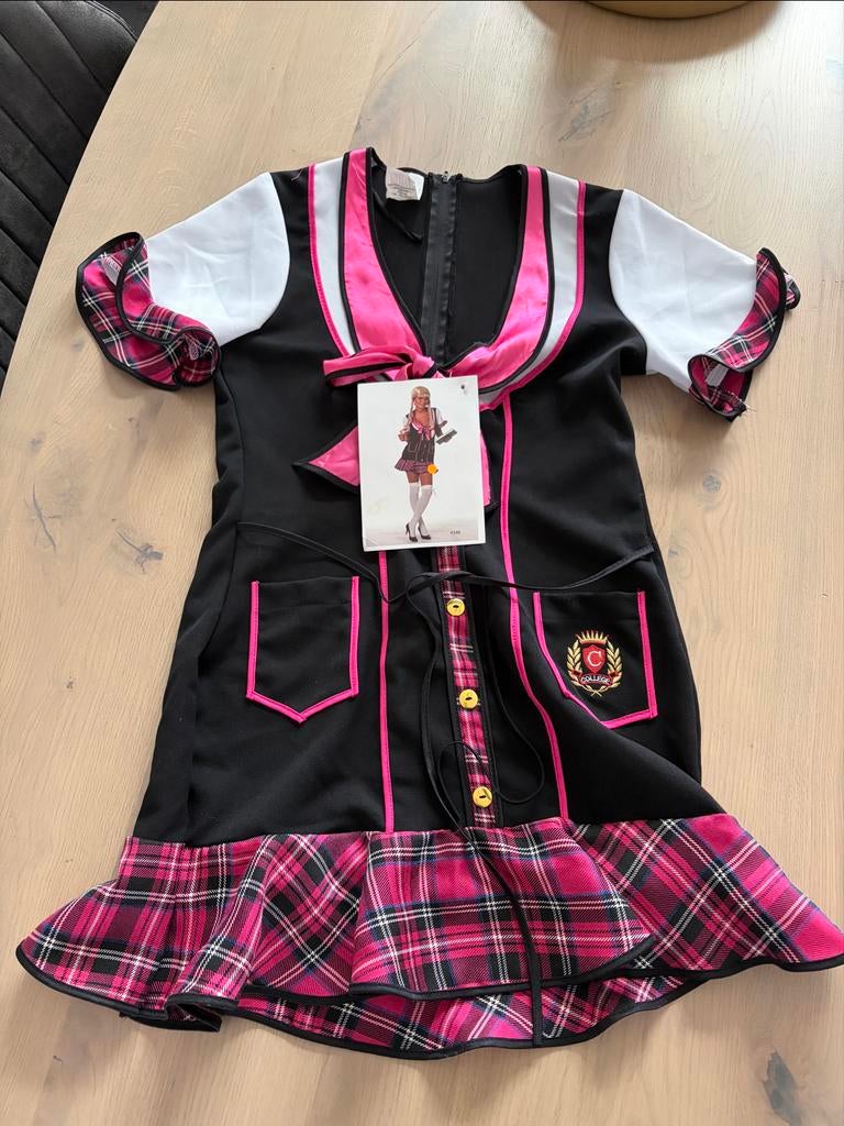 Nieuw met prijskaartje: Carnavalsjurk schoolmeisje, Kleding | Dames, Carnavalskleding en Feestkleding, Maat 38/40 (M), Carnaval
