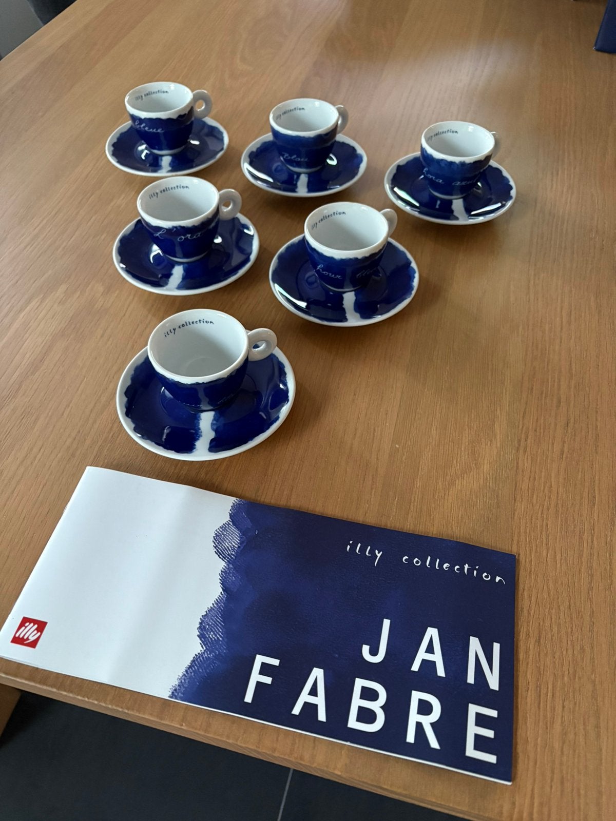 Illy art collection 2006 - Jan Fabre - The Blue Hour, Ophalen of Verzenden, Zo goed als nieuw, Overige stijlen, Kop(pen) en/of Schotel(s)