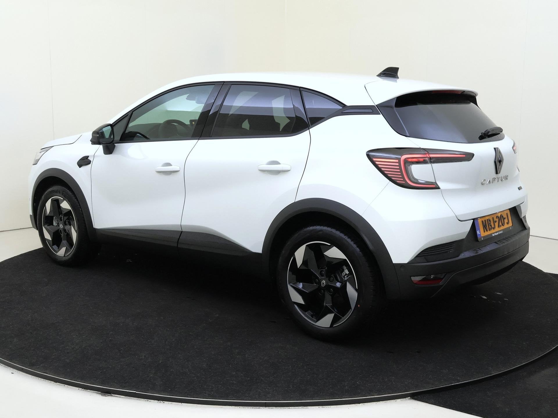 Renault Captur 1.8 E-Tech full hybrid 160 Techno | Pack Wint, Auto's, Dealer onderhouden, 1789 cc, 4 cilinders, Origineel Nederlands