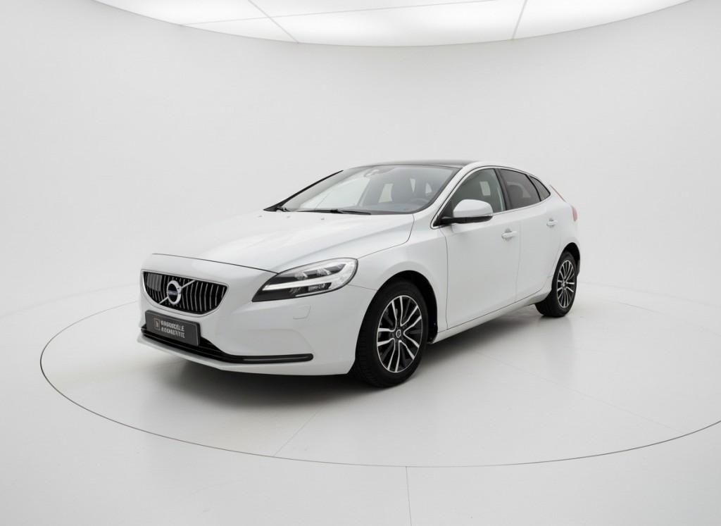 Volvo V40 2.0 D2 NORDIC+. PDC, NAVI. SUNROOF, Voorwielaandrijving, Gebruikt, Euro 6, 4 cilinders