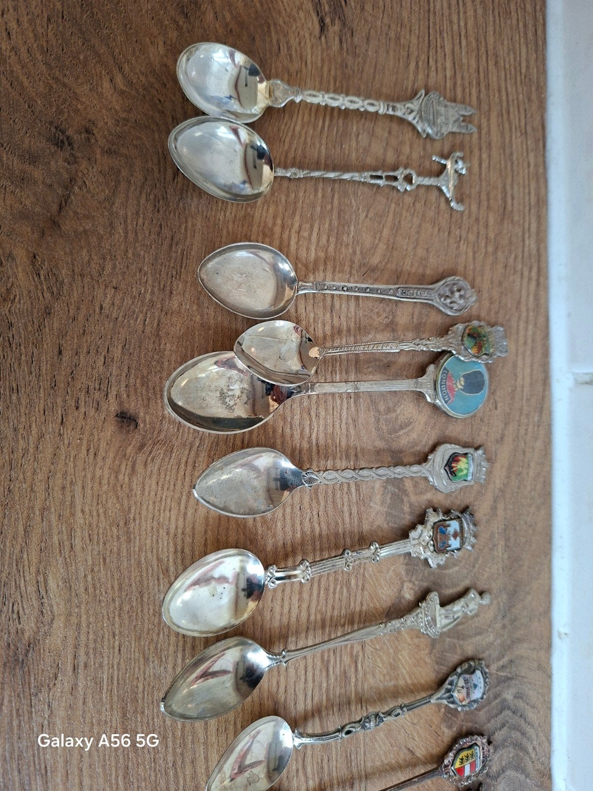 Verzameling van 18vintage souvenirlepels, Ophalen of Verzenden