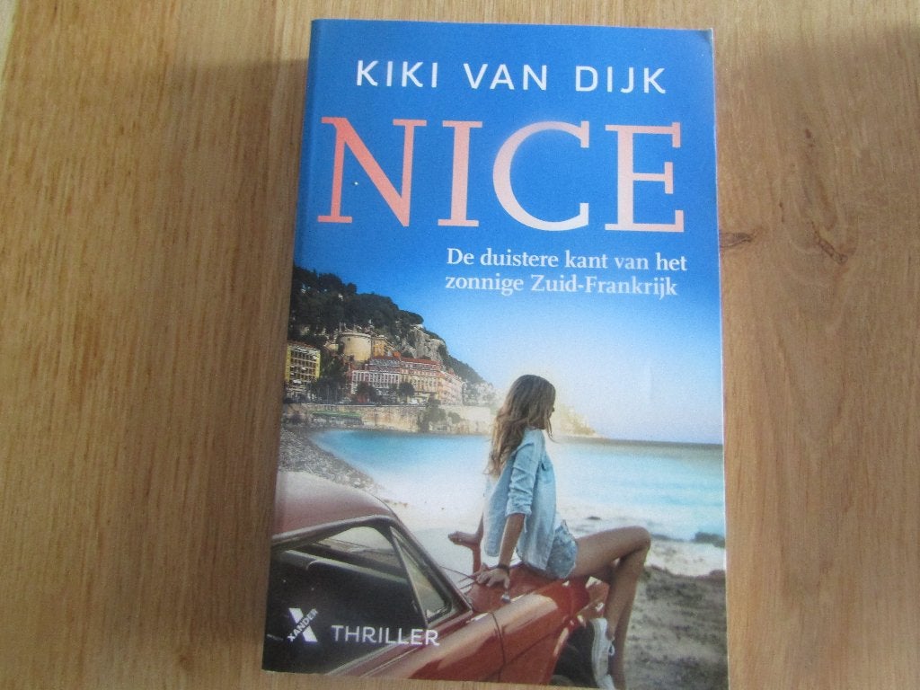3 thillers van KIKI VAN DIJK zgan, Boeken, Ophalen of Verzenden, Zo goed als nieuw, Nederland, Kiki van Dijk