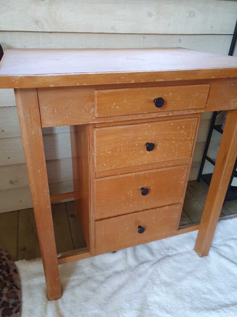 Kastje tafeltje retro vintage, Ophalen