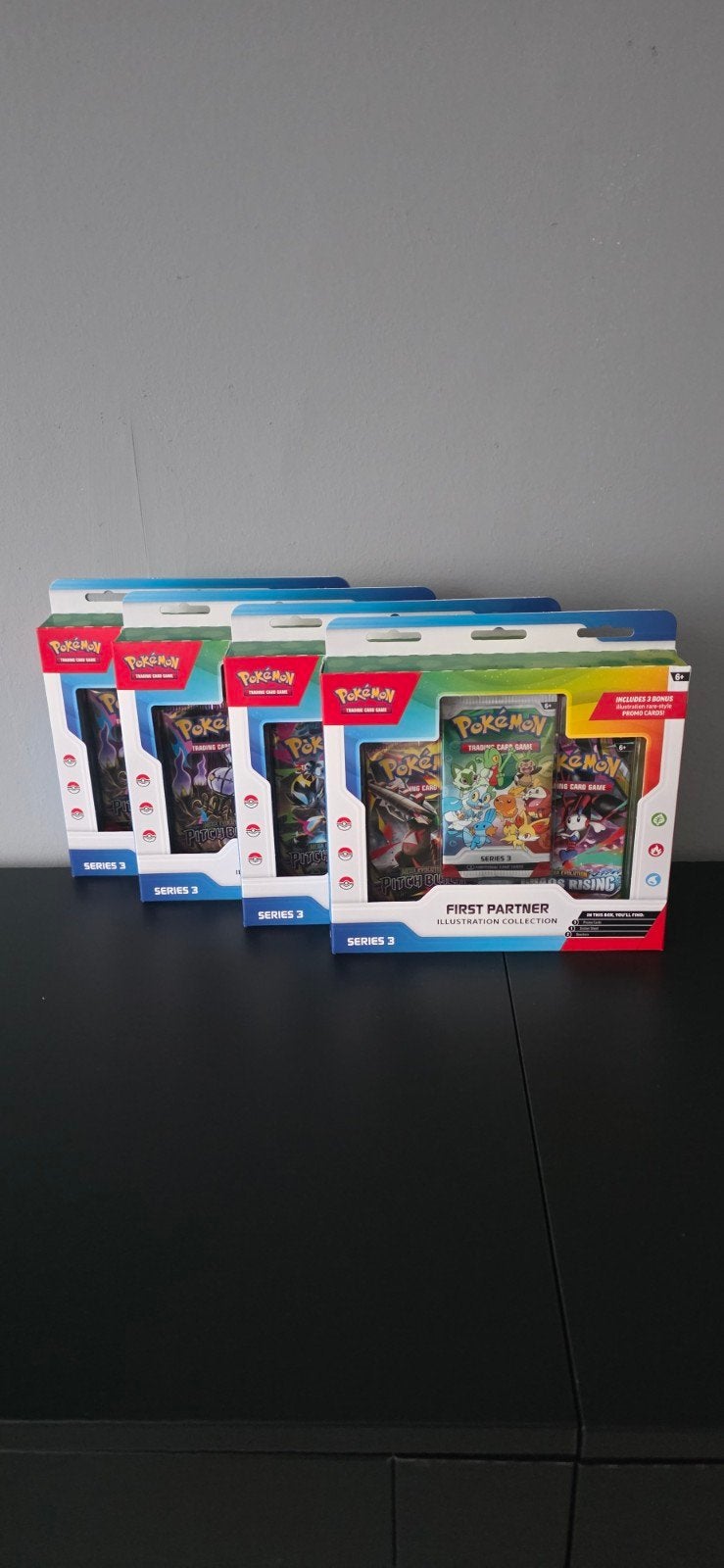 Pokémon First Partner Pack - Series 3 (4 stuks), Ophalen, Nieuw, Booster
