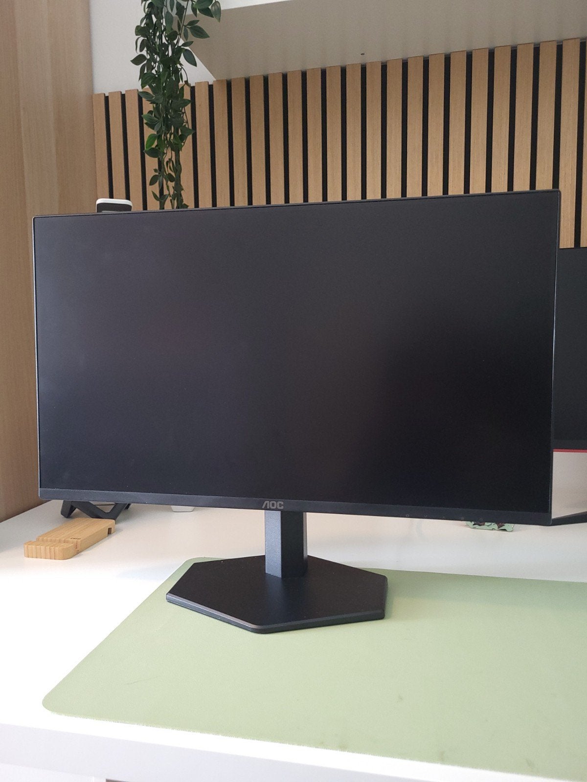 AOC Gaming Monitor 180Hz 0.5ms MET DOOS, Computers en Software, Monitoren, Gebruikt, IPS, Kantelbaar, Minder dan 1 ms